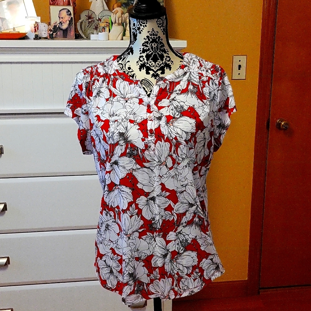 Liz Clairborne Top